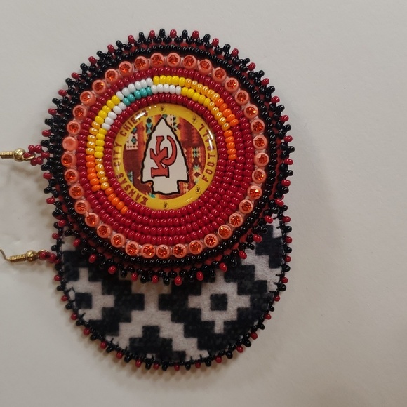 Beaded Earrings - Picture 4 of 5